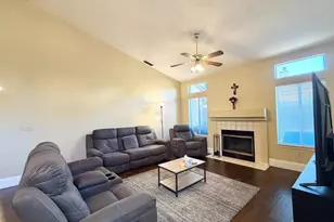 3617 Pine Hollow Way, Antelope, CA 95843 - Photo 9