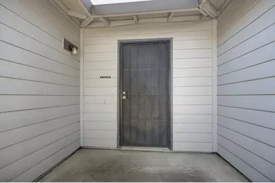 8630 Imran Woods Circle, Citrus Heights, CA 95621 - Photo 9