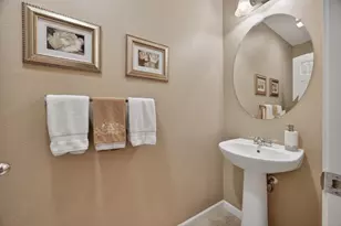 1405 Hudson Cir, Lincoln, CA 95648 - Photo 9