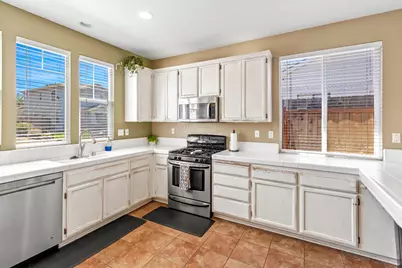 5950 Becky Way, Loomis, CA 95650 - Photo 13