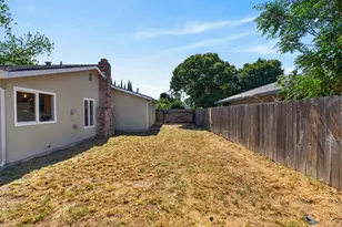 5795 Lerner Way, Sacramento, CA 95823 - Photo 35