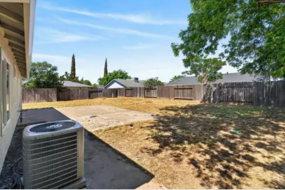 5795 Lerner Way, Sacramento, CA 95823 - Photo 39