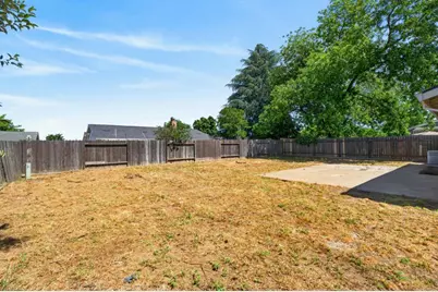 5795 Lerner Way, Sacramento, CA 95823 - Photo 37