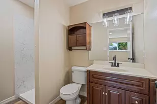 209 Carmillita Way, Modesto, CA 95354 - Photo 19