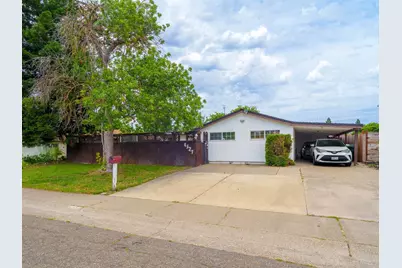 4527 Freeway Circle, Sacramento, CA 95841 - Photo 3