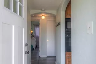 8057 Butternut Dr, Citrus Heights, CA 95621 - Photo 7