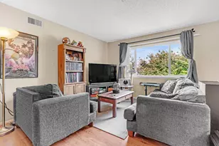 9001 Casals St, Sacramento, CA 95826 - Photo 3