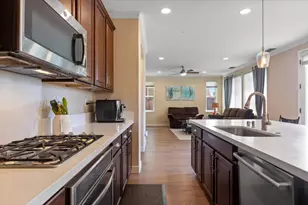 8400 Brooklyn Rd, Sacramento, CA 95829 - Photo 21
