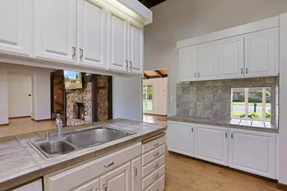 10753 Elkhorn Drive, Stockton, CA 95209 - Photo 41