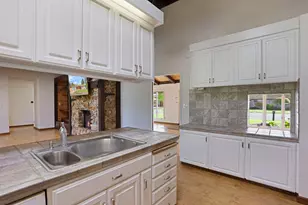 10753 Elkhorn Dr, Stockton, CA 95209 - Photo 41