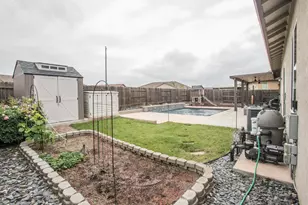 1082 Marichal Way, Galt, CA 95632 - Photo 43