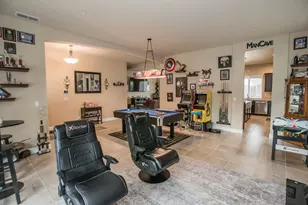 1082 Marichal Way, Galt, CA 95632 - Photo 9