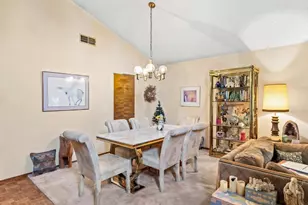 827 Del Oro St, Woodland, CA 95695 - Photo 7