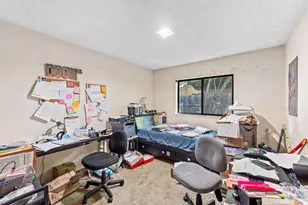 827 Del Oro St, Woodland, CA 95695 - Photo 17