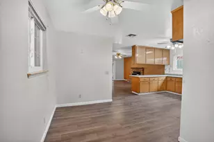 6433 Terra Way, Citrus Heights, CA 95610 - Photo 9