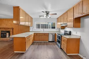 6433 Terra Way, Citrus Heights, CA 95610 - Photo 5