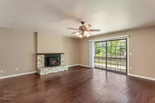 7249 Pine View Dr, Folsom, CA 95630 - Photo 9