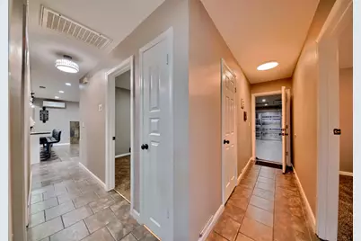 9014 Hillcrest Ave, Stockton, CA 95210 - Photo 27