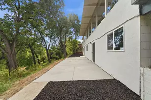 2124 Scenic Dr, Modesto, CA 95355 - Photo 63