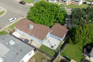 902 Meladee Ln, Galt, CA 95632 - Photo 37