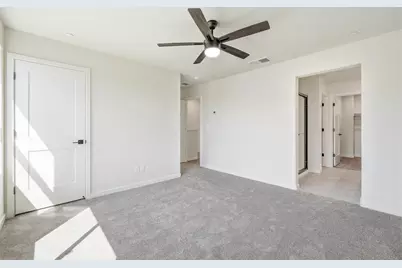 3818 E Commerce Way, Sacramento, CA 95834 - Photo 25