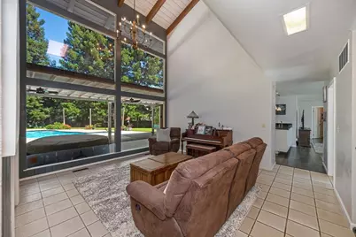 801 Sherwood Drive, Yuba City, CA 95993 - Photo 9