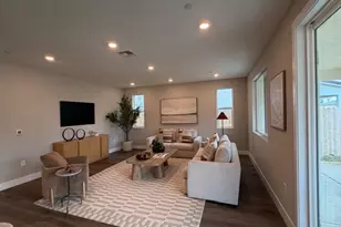 10339 Ducasse Wy, Elk Grove, CA 95757 - Photo 5