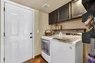 1728 Calle Campana, Roseville, CA 95747 - Photo 31