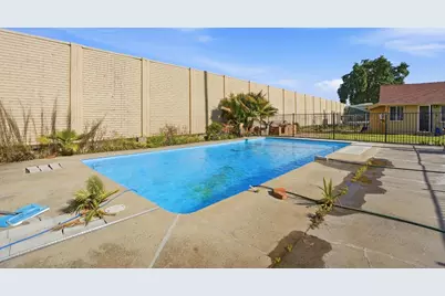 4028 Leos Lane, Carmichael, CA 95608 - Photo 53