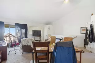 4028 Leos Ln, Carmichael, CA 95608 - Photo 13