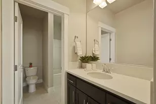 1847 Outrigger Ln, Lathrop, CA 95330 - Photo 39