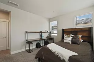 1847 Outrigger Ln, Lathrop, CA 95330 - Photo 33