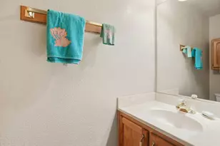Hidden Brook Ln, Citrus Heights, CA 95621 - Photo 29