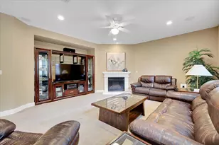 10022 Spring View Way, Elk Grove, CA 95757 - Photo 17