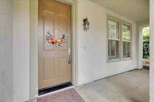 10022 Spring View Way, Elk Grove, CA 95757 - Photo 3