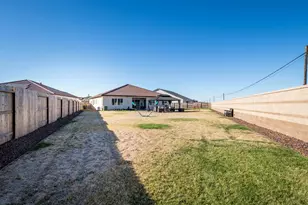 8305 Evans Tree Dr, Roseville, CA 95747 - Photo 33