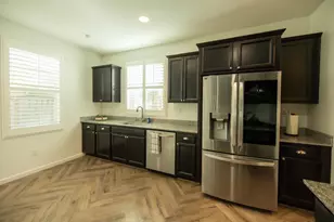 2204 Gallery Dr, Riverbank, CA 95367 - Photo 9