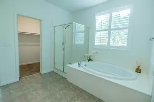 2204 Gallery Dr, Riverbank, CA 95367 - Photo 17