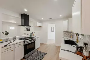 1526 W Monterey Ave, Stockton, CA 95204 - Photo 9