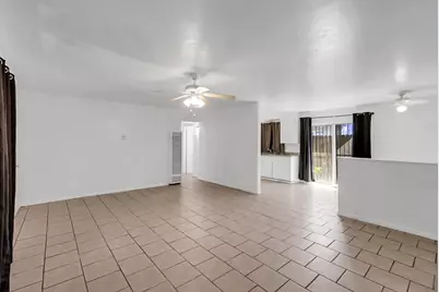 828 Astor Drive, Stockton, CA 95210 - Photo 9