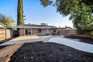 10981 Mira River Ct, Rancho Cordova, CA 95670 - Photo 19