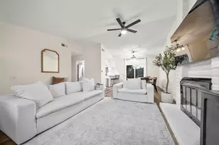 10981 Mira River Ct, Rancho Cordova, CA 95670 - Photo 5