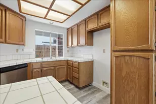8113 Halladale Ct, Sacramento, CA 95829 - Photo 15