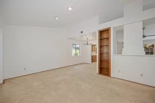 6910 Paseo Del Sol Way, Elk Grove, CA 95758 - Photo 13