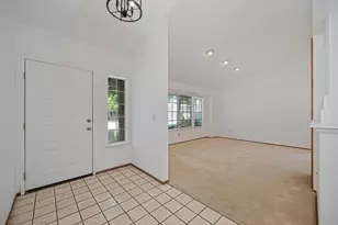 6910 Paseo Del Sol Way, Elk Grove, CA 95758 - Photo 11