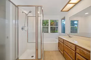6910 Paseo Del Sol Way, Elk Grove, CA 95758 - Photo 47