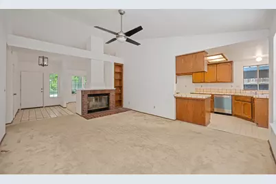 6910 Paseo Del Sol Way, Elk Grove, CA 95758 - Photo 23