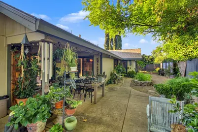 6042 Landis Avenue, Carmichael, CA 95608 - Photo 61