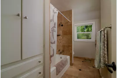 2630 Land Park Drive, Sacramento, CA 95818 - Photo 23