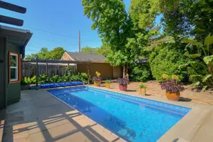 2630 Land Park Dr, Sacramento, CA 95818 - Photo 29